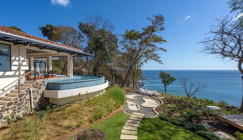 Villa Payita- Luxury