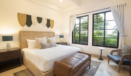 Pacific Condo 5B