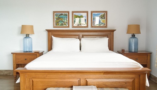 Luxury Room King Bed