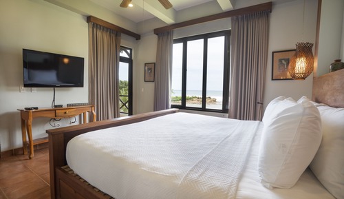 Pacific Condo 3C