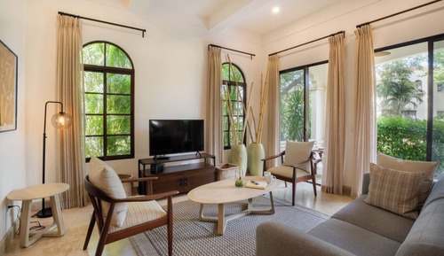 Pacific Condo 5 A