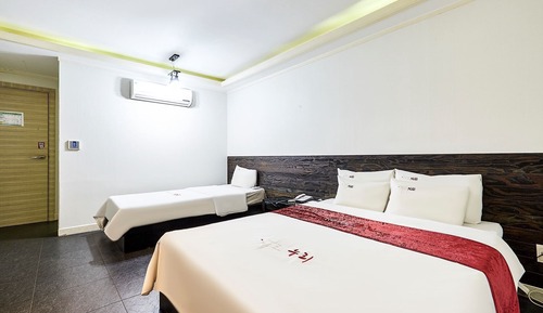 Business Twin Room - Korean Buffet
