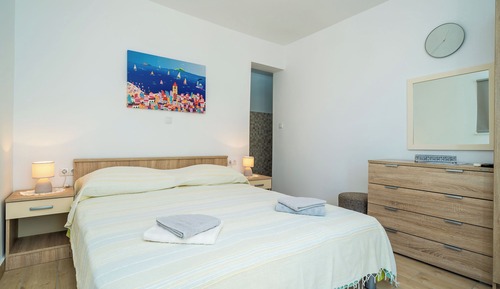 Double Room (Double room with Kitchen and Terrace-)