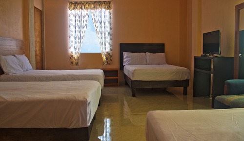Standard Room (Four beds)