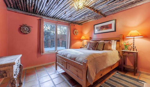 Deluxe Suite, 2 Bedrooms, Hot Tub, Garden View