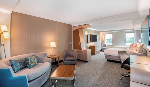 Suite, Multiple Beds