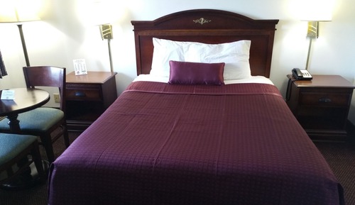 Standard Room, 1 King Bed, Non Smoking