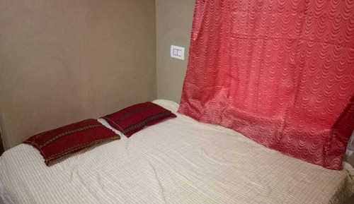 Basic Room, 1 Double Bed, Smoking