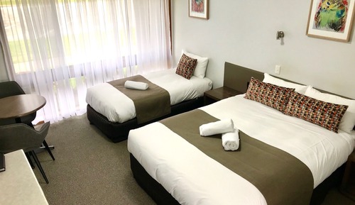 Executive Family Room