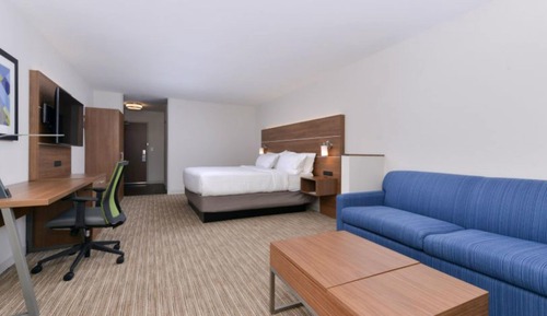Suite, 1 King Bed