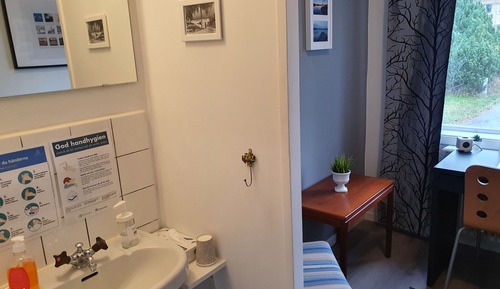 Single Room, 1 Bedroom, Shared Bathroom, Garden View