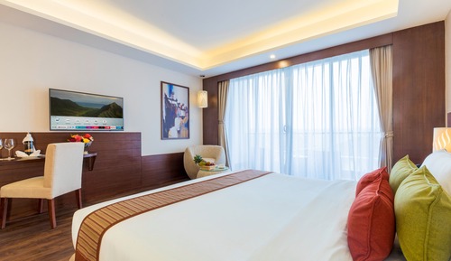 Deluxe Double or Twin Room
