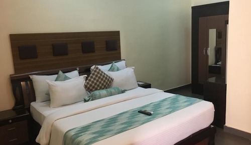 Royal Room, 1 Queen Bed, Non Smoking