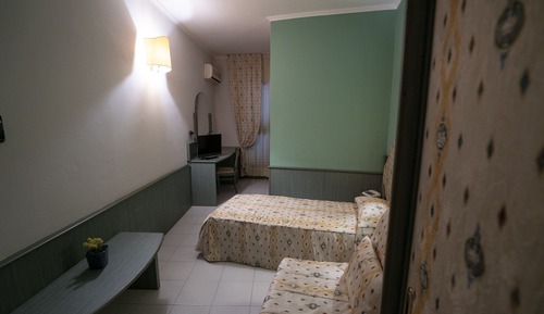 Single Room