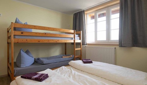 Basic Suite, Private Bathroom, Mountain View