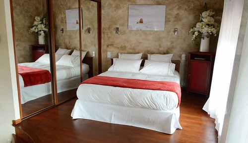 Double Room (Orchidée)