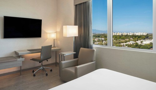 Room, 2 Queen Beds, Non Smoking, City View
