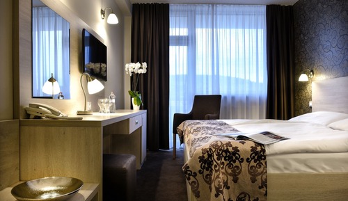 Classic Double Room, City View