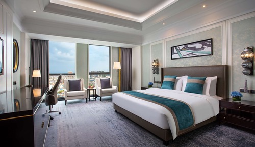 Deluxe Room, 1 King Bed, Non Smoking