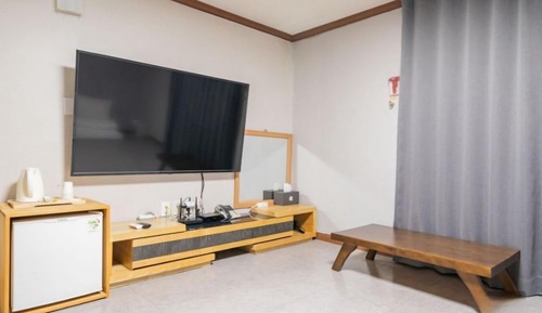 Deluxe Room (Korean style_Ondol)