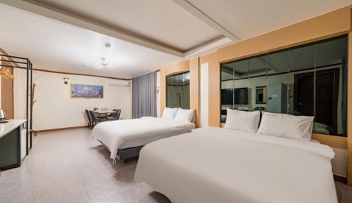 Junior Suite
