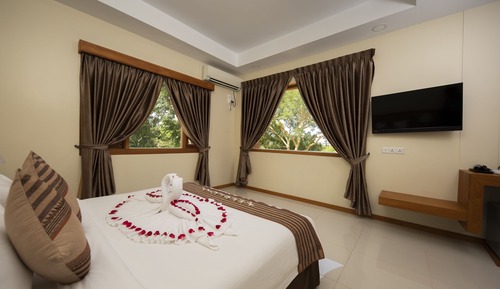 Grand Deluxe Room