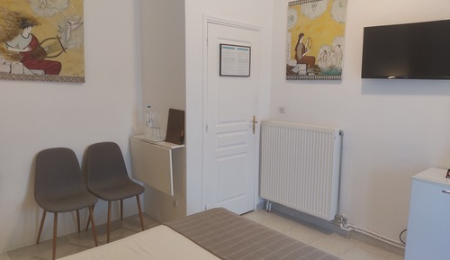 Double Room (Art Room No 4)