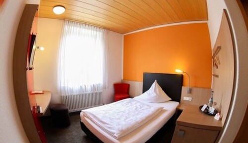 Standard Single Room