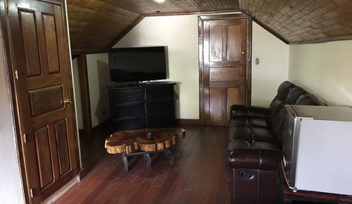 Double Room, 1 Queen Bed