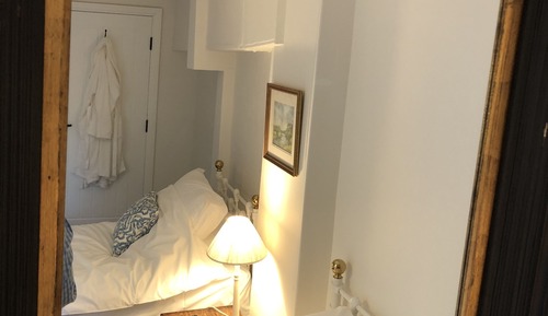 Twin Room, Shared Bathroom