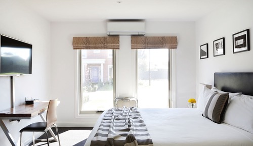 Villa Deluxe Room