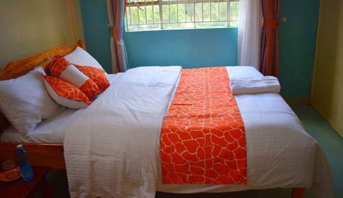 Family Room, 2 Bedrooms, Garden View