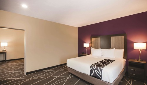 Family Suite, 1 King Bed, Non Smoking