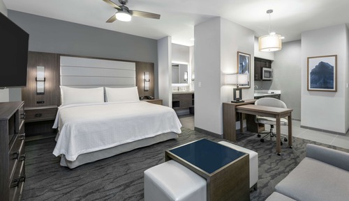 Studio Suite, 1 King Bed, Non Smoking (Garden)