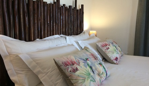 Shiraz - 2 Bedroom Cottage 