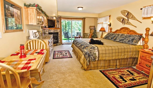 Luxury Room, Hot Tub, River View (Alpine Suite)