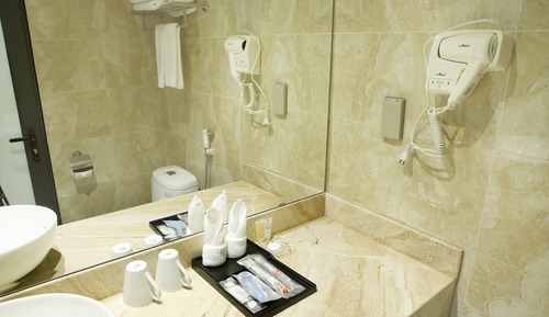 Junior Suite, City View