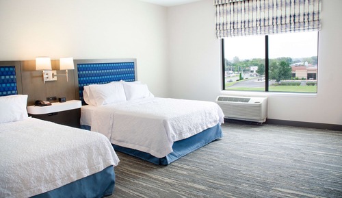 Room, 2 Queen Beds, Accessible, Bathtub (Hearing & Mobility)