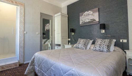 Double Room, Ensuite (Group 4 (3))
