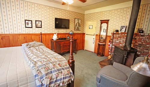 Clark Gable Room