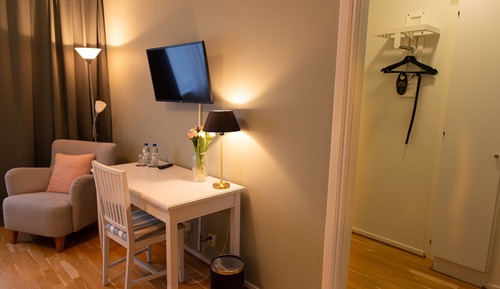 Economy Triple Room, Annex Building