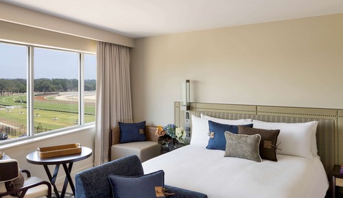 Deluxe Room, 1 King Bed