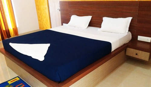 Standard Room, Pool Access, Hill View