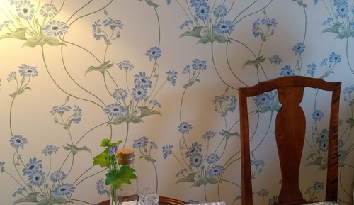 Double Room, Shared Bathroom (Emerentia)