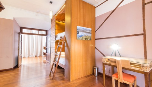 Studio, Multiple Beds