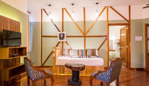 Studio, 1 Queen Bed
