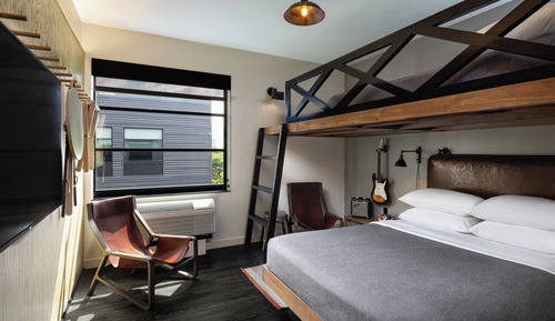 Loft, Non Smoking (Hearing Accessible)