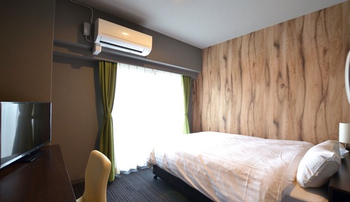 Wide Room, Non Smoking