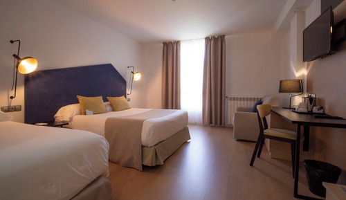 Quadruple Room (4 Adults)