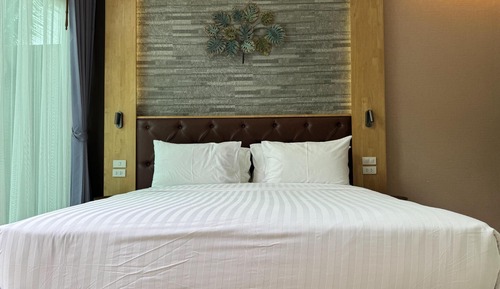 Suite, 1 Bedroom, Bathtub